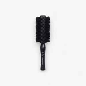 Professional Rodeo styling brush for blow-drying, shaping and controlled salon finishing.