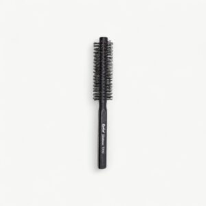Professional Rodeo styling brush for blow-drying, shaping and controlled salon finishing.