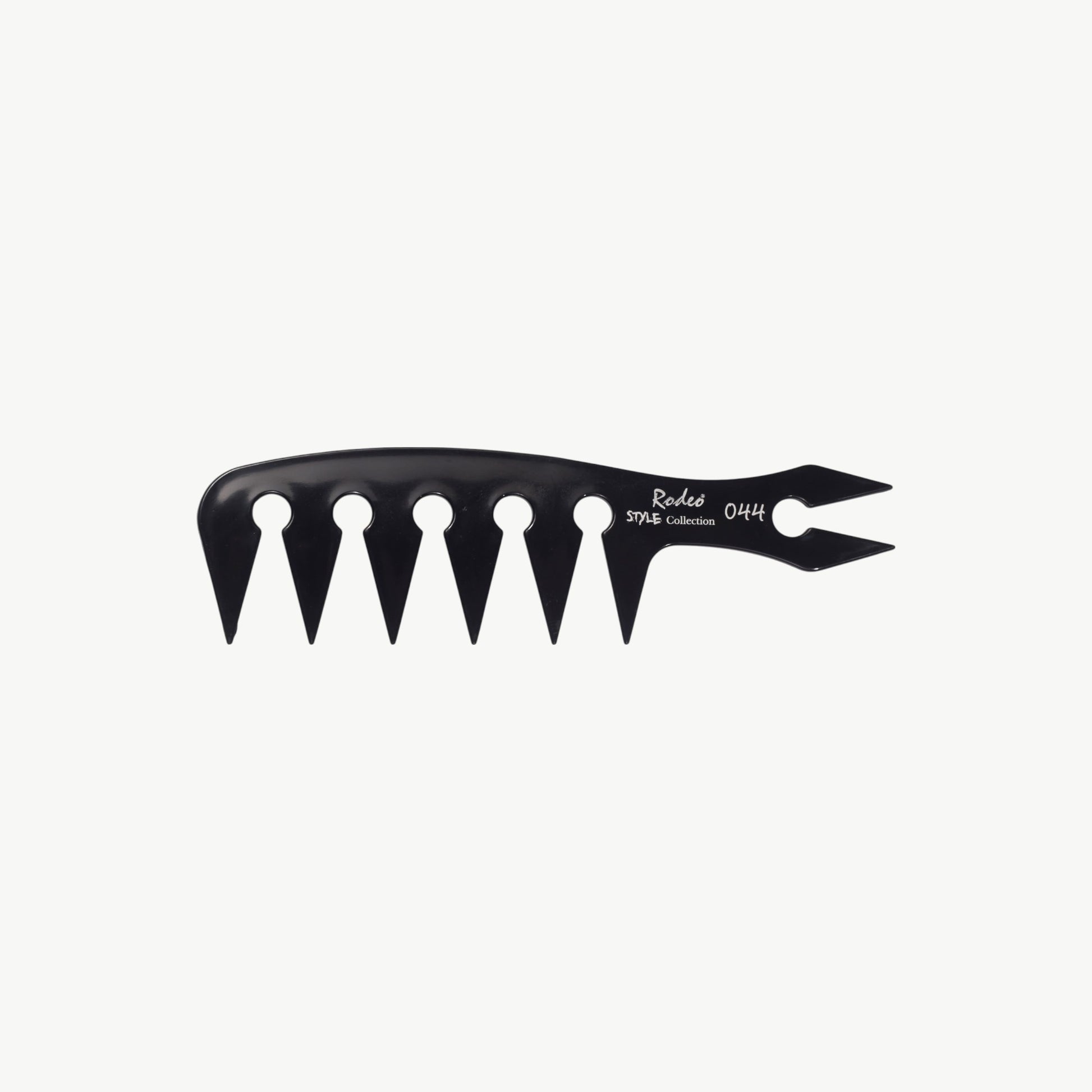 Professional Rodeo hair comb for accurate cutting, sectioning and controlled styling.